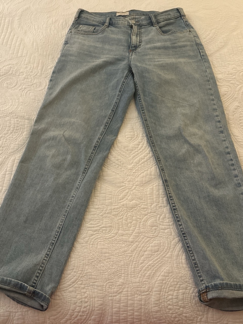Pilcro Boyfriend Jeans in Light Blue Wash